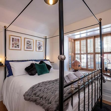 Stunning- The Nautilus Bungalow Cowes Iow Exterior photo